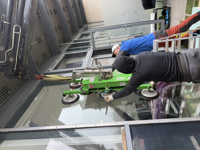 About Beaconsfield Glazing